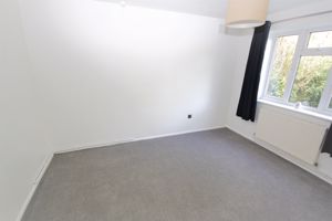 Bedroom- click for photo gallery